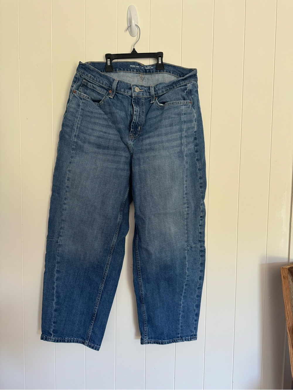 Old Navy Barrel leg jeans size 12
